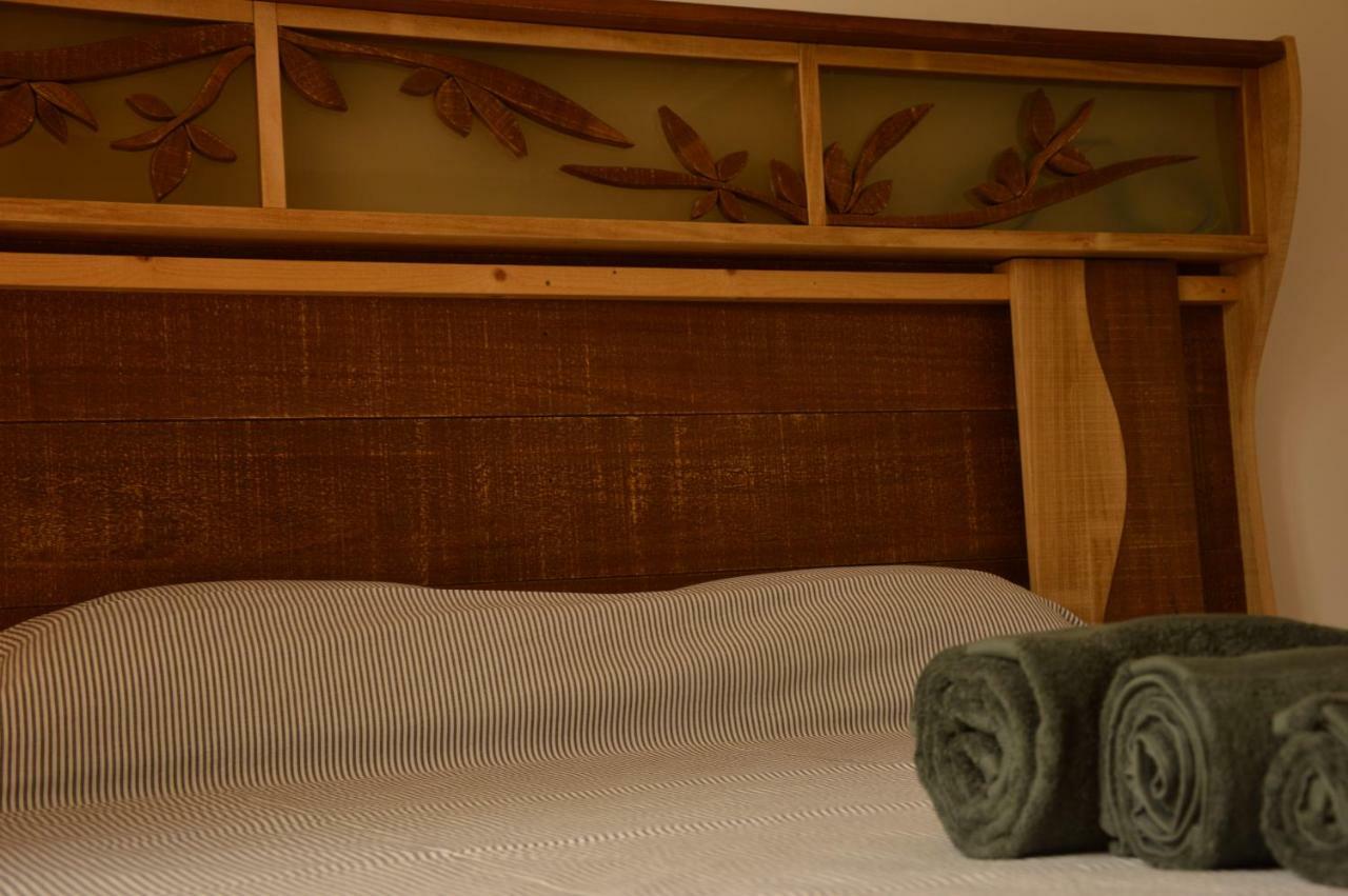 Agriturismo Riparossa アッレローナ エクステリア 写真