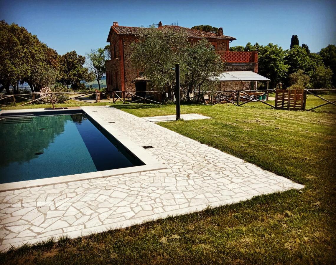 Agriturismo Riparossa アッレローナ エクステリア 写真